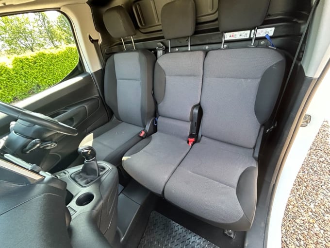 2025 Toyota Proace City