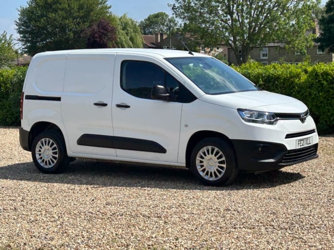 2025 Toyota Proace City