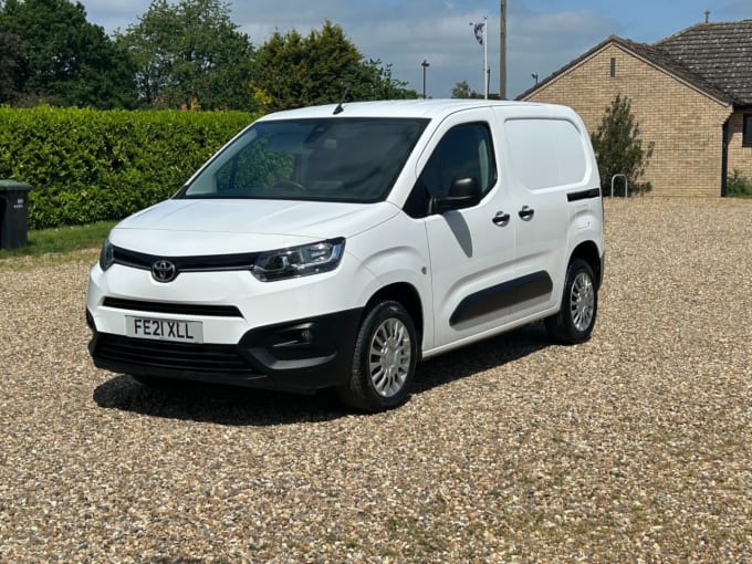 2025 Toyota Proace City