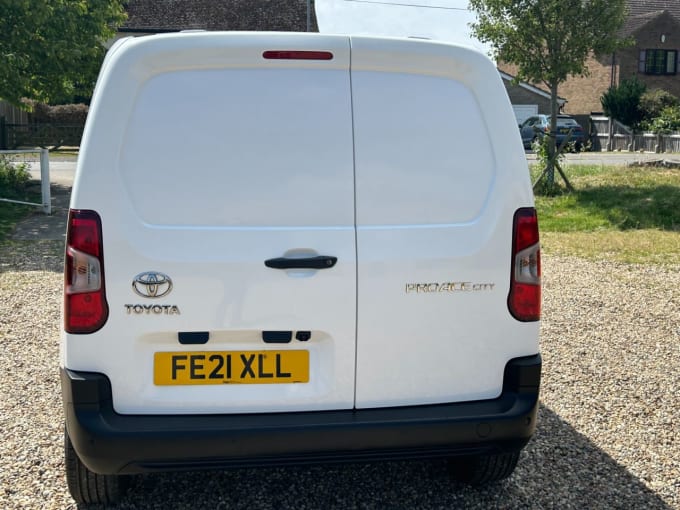 2025 Toyota Proace City