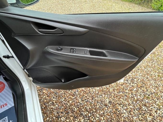 2025 Vauxhall Viva