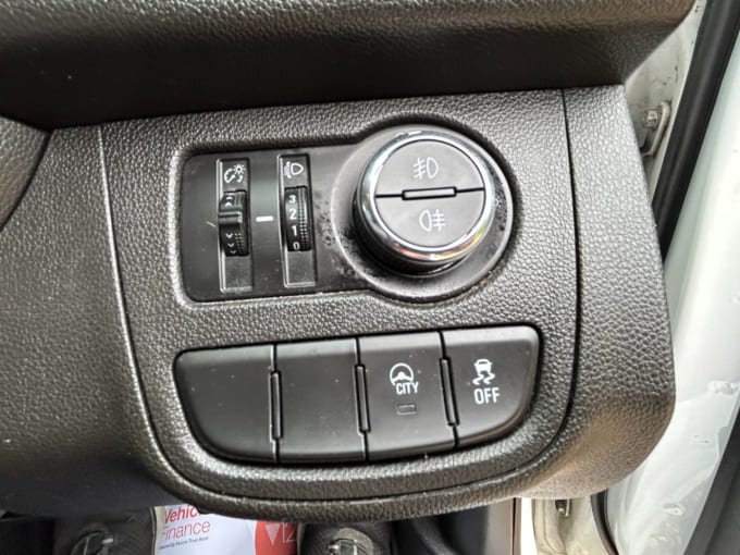 2025 Vauxhall Viva