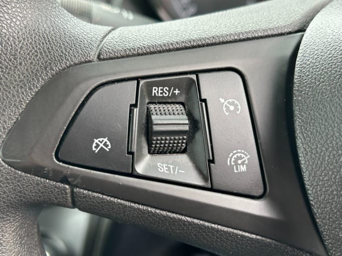 2025 Vauxhall Viva