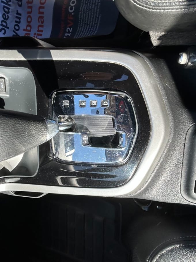2025 Nissan Navara