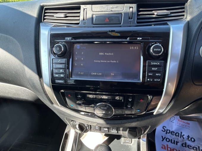 2025 Nissan Navara