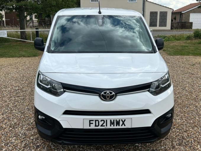 2025 Toyota Proace City