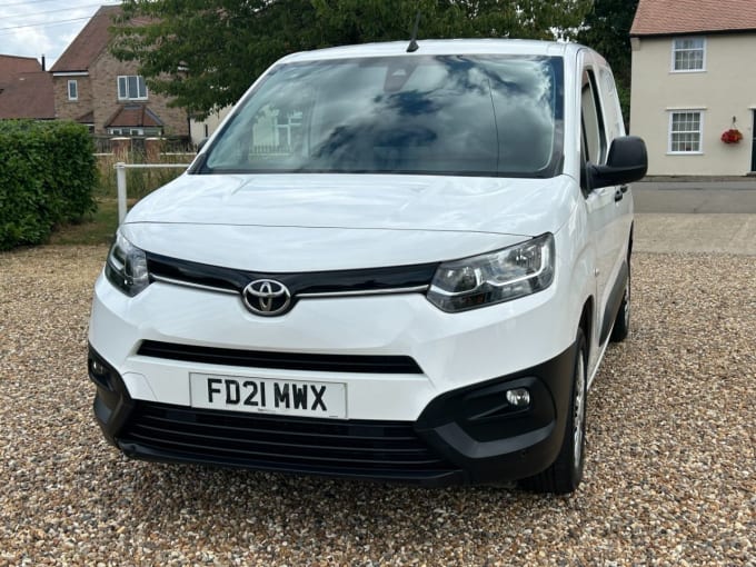 2025 Toyota Proace City