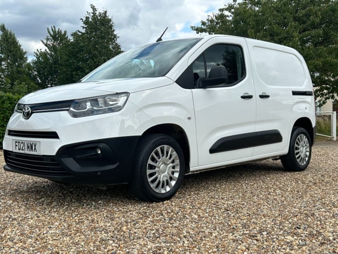 2025 Toyota Proace City