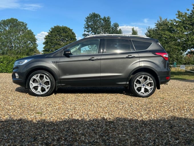 2025 Ford Kuga