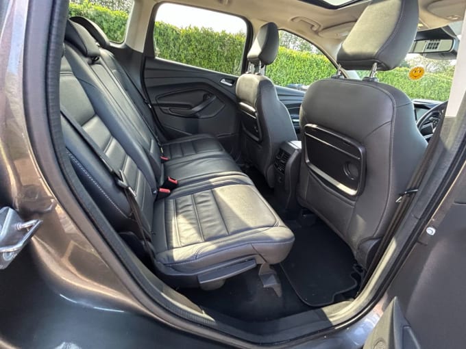 2025 Ford Kuga
