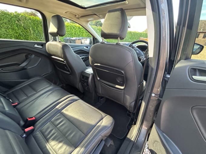 2025 Ford Kuga