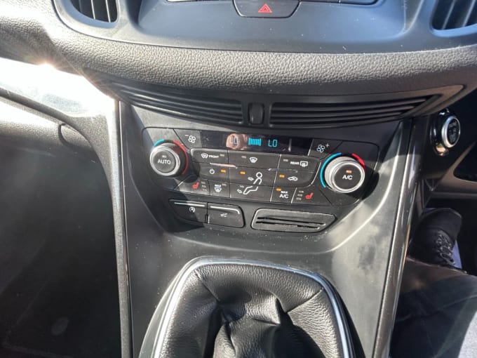 2025 Ford Kuga