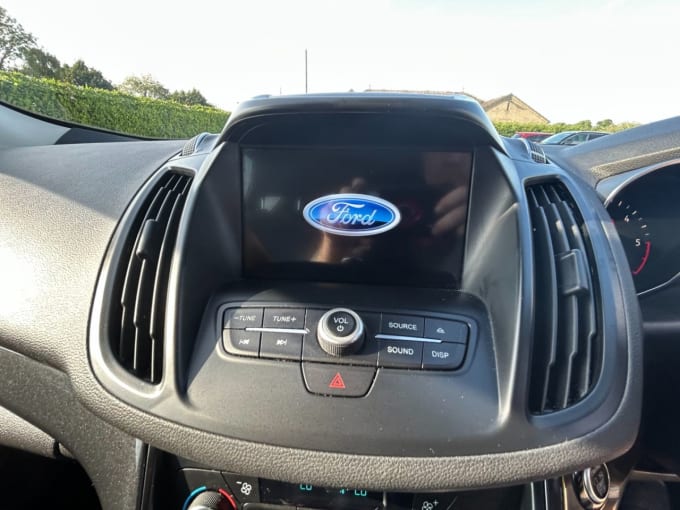 2025 Ford Kuga