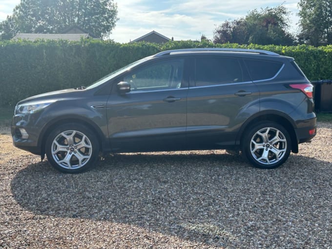 2025 Ford Kuga