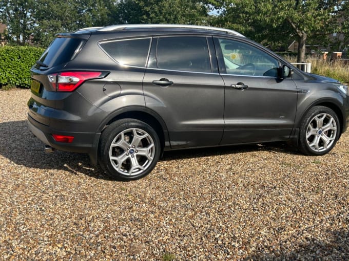 2025 Ford Kuga