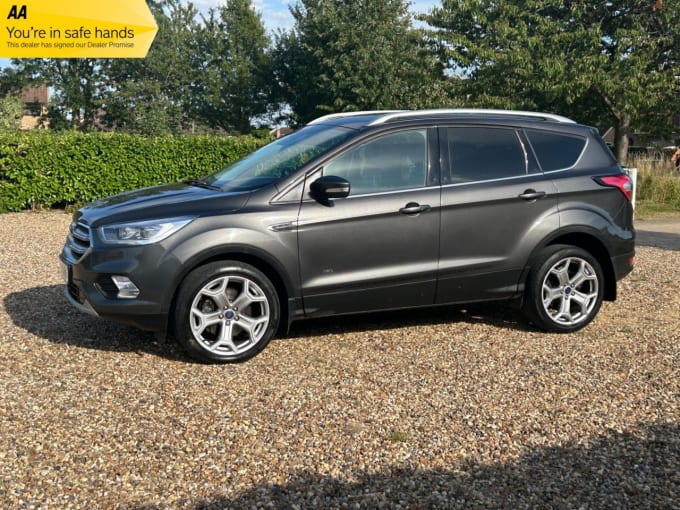 2025 Ford Kuga