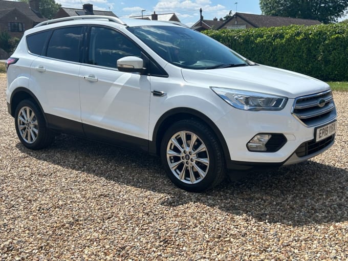 2025 Ford Kuga