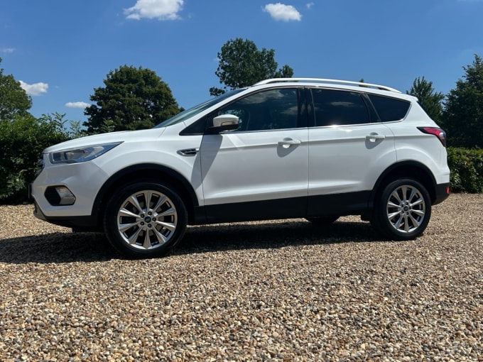 2025 Ford Kuga