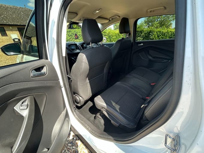 2025 Ford Kuga