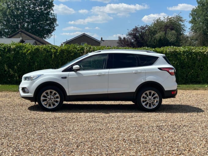 2025 Ford Kuga