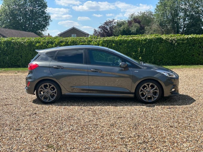 2025 Ford Fiesta