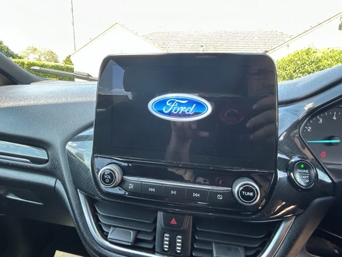 2025 Ford Fiesta