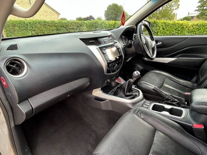 2025 Nissan Navara