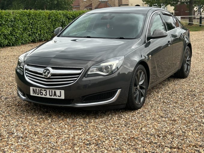 2025 Vauxhall Insignia