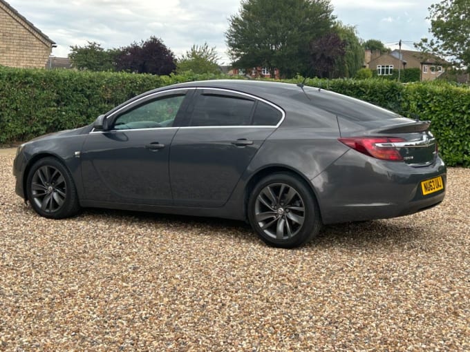 2025 Vauxhall Insignia