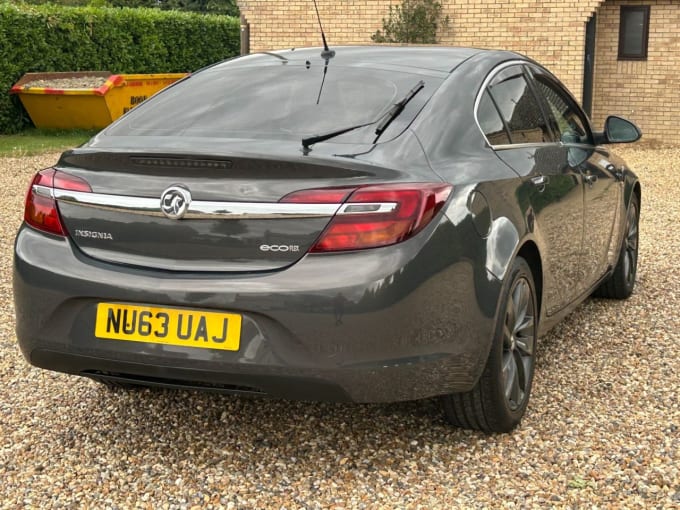 2025 Vauxhall Insignia