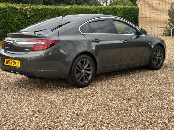2025 Vauxhall Insignia