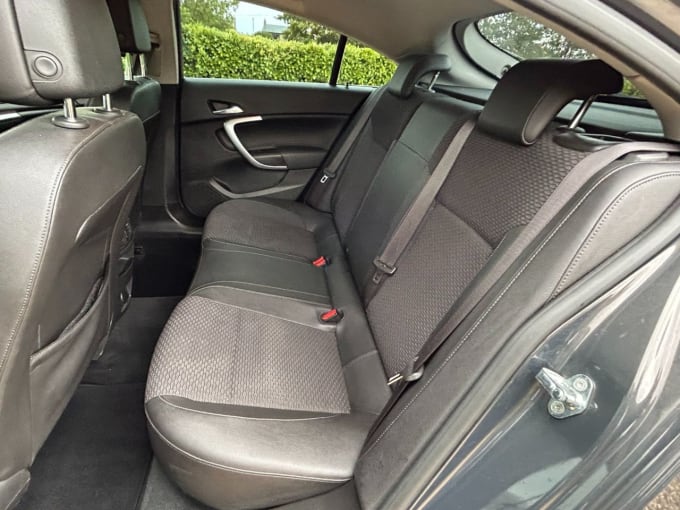 2025 Vauxhall Insignia