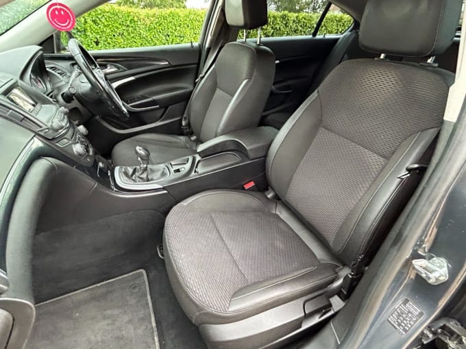 2025 Vauxhall Insignia