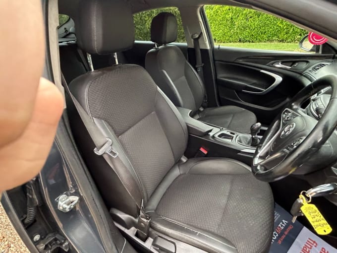 2025 Vauxhall Insignia