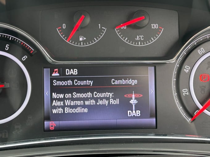 2025 Vauxhall Insignia