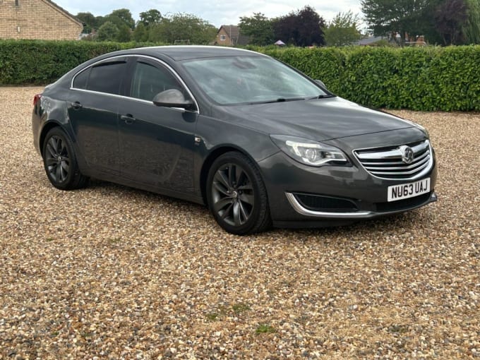 2025 Vauxhall Insignia