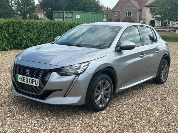 2025 Peugeot E-208