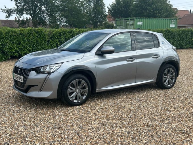 2025 Peugeot E-208