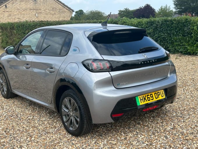 2025 Peugeot E-208