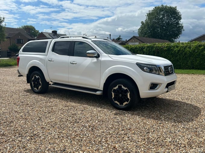 2025 Nissan Navara