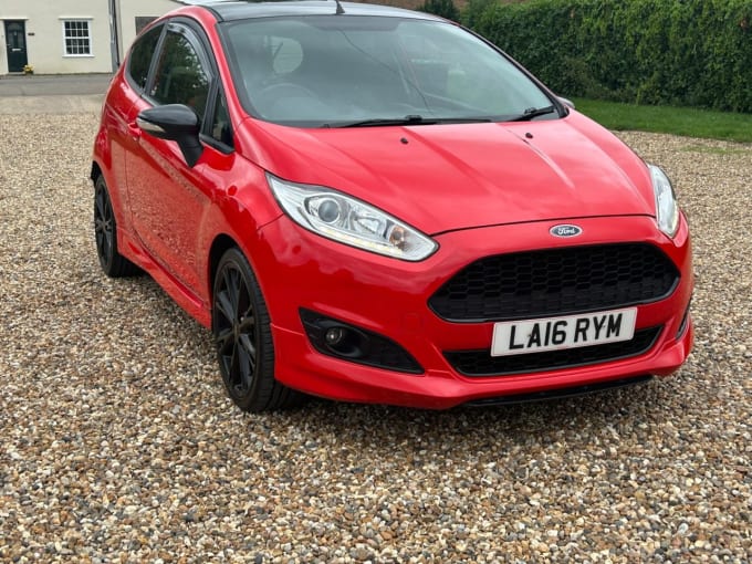 2025 Ford Fiesta