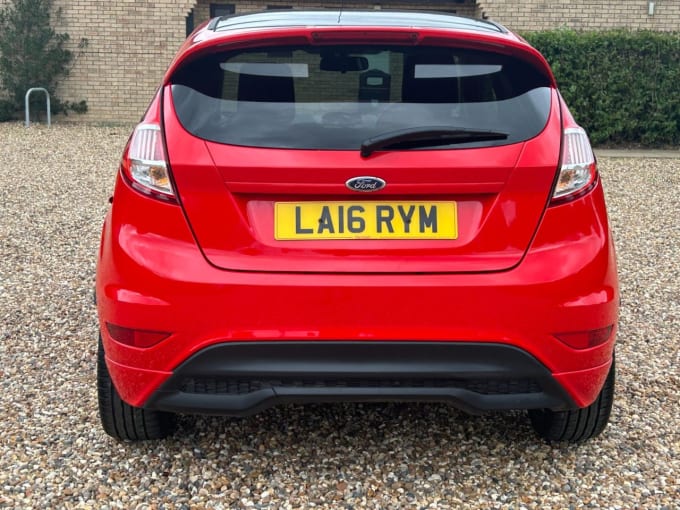 2025 Ford Fiesta