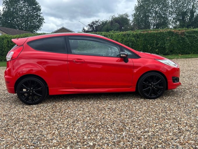 2025 Ford Fiesta