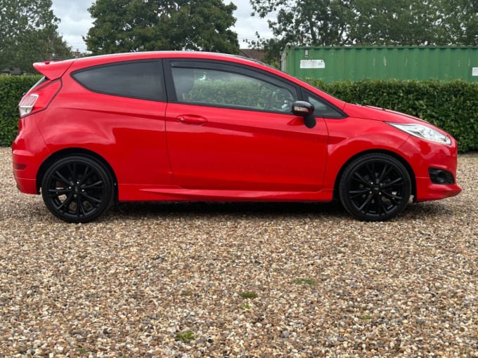 2025 Ford Fiesta