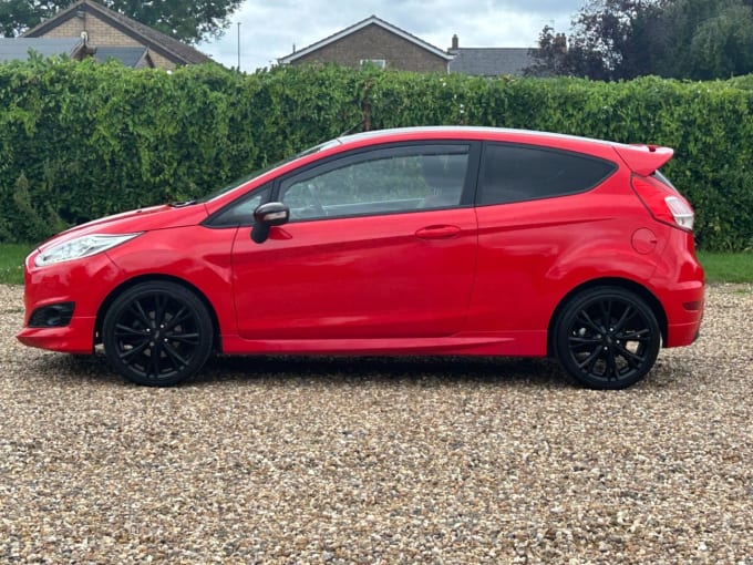 2025 Ford Fiesta