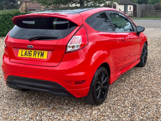 2025 Ford Fiesta
