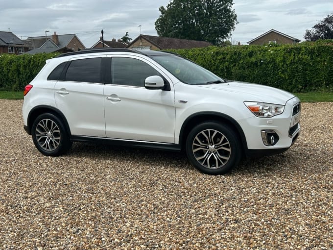 2025 Mitsubishi Asx