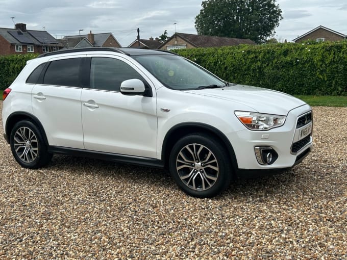 2025 Mitsubishi Asx