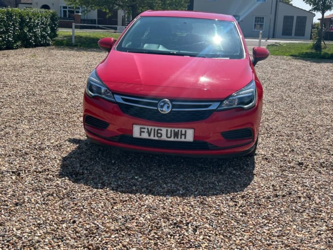 2025 Vauxhall Astra