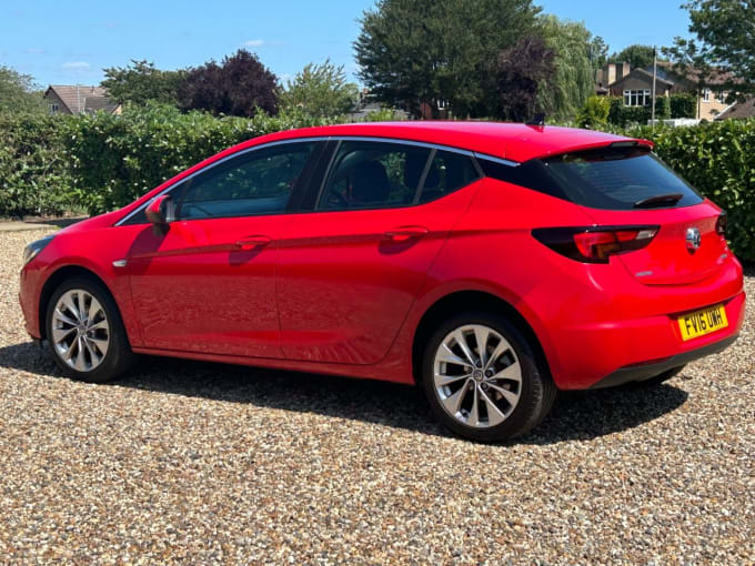 2025 Vauxhall Astra